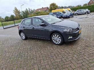 skadebil auto Volkswagen Polo 1.0 tsi  116pk  higline   clima  navi 2018/5