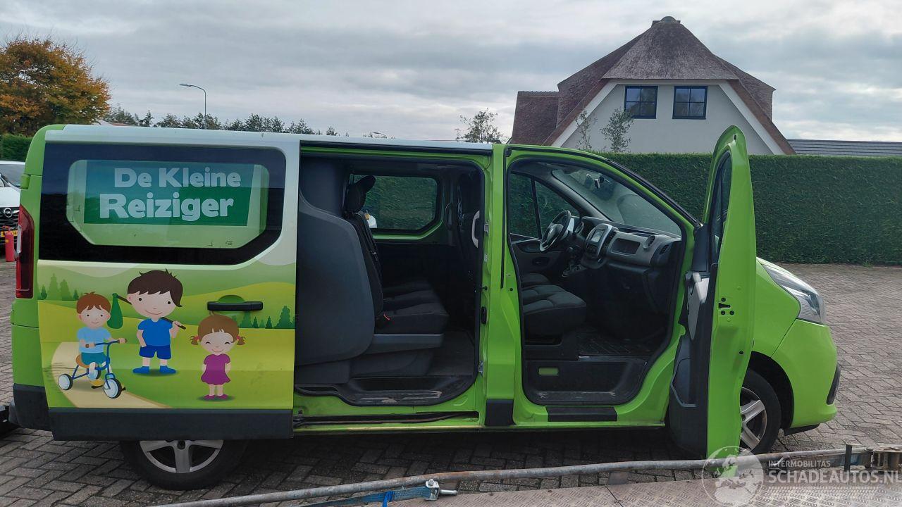 Renault Trafic 1.6 dci  88kw    dubbel cabine  navi