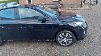 Peugeot e-208 ev  136pk      50kwh accu   navi picture 7