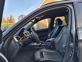 BMW 3-serie 318 i m sport   136pk clima picture 6