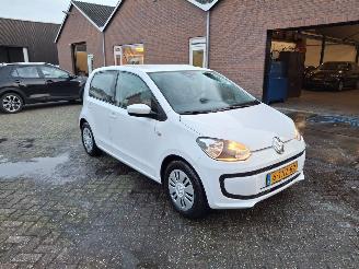 Schadeauto Volkswagen Up! 1.0i 5drs airco navi 2014/6