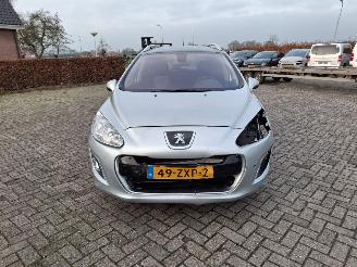 Peugeot 308 1.6 vti  88kw    pano navi  clima picture 5