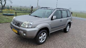 Auto incidentate Nissan Qashqai 2.5i automaat  165pk   airco 2005/3
