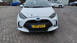 Toyota Yaris 1.5 hybrid  comfort   navi clima picture 10