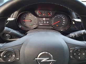 Voiture accidenté Opel Corsa 1.2i edition    clima navi  75kw 2022/6