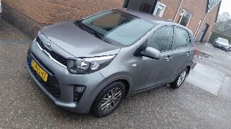 damaged passenger cars Kia Picanto 1.0 dpi  dynamic 2021/7