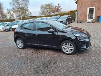 Renault Clio 0.9 tcn  zen navi picture 2