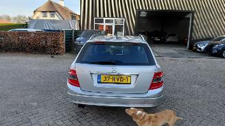 Mercedes C-klasse 180 cgi   automaat   156pk picture 4