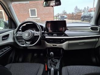 Suzuki Swift 1.2 hybrid   navi  clima picture 5