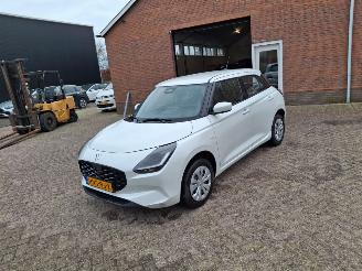 Vaurioauto  passenger cars Suzuki Swift 1.2 hybrid   navi  clima 2025/5