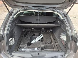 Peugeot 308 1.2 96kw active  navi  clima picture 14