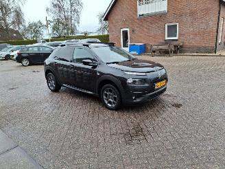 Coche accidentado Citroën C4 cactus 1.2  naci clima lmv   shine uitvoering 2017/1