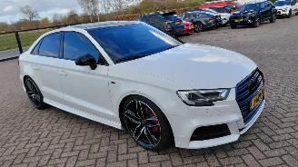 Audi A3 1.5 tfsi  sline  150pk pano picture 3
