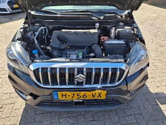 Unfallwagen Suzuki S-Cross 1.0i  82kw  airco navi 2020/6