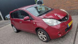 Coche accidentado Nissan Note 1.6i  81kw automaat 2011/10