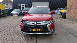Mitsubishi Outlander 2.0i  150pk automaat   clima navi picture 12