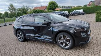 Unfallwagen Skoda Enyaq 150kw  sportline     80kw accu  navi 2023/5