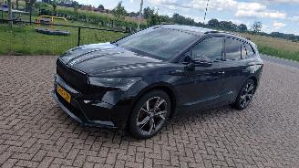 Unfallwagen Skoda Enyaq 150kw  sportline     80kw accu  navi 2023/5