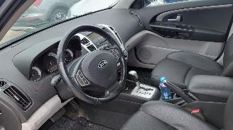 Kia Ceed 1.6 i 5drs automaat   airco picture 5