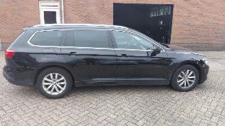 Coche accidentado Volkswagen Passat 1.6 tdi 120pk  automaat 2019/6