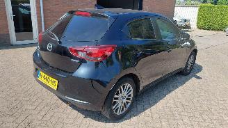 Mazda 2 1.5i  90pk   airco navi picture 3