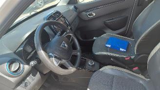 Dacia Spring 27kwh    airco picture 5