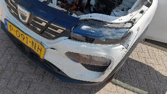 Dacia Spring 27kwh    airco picture 7