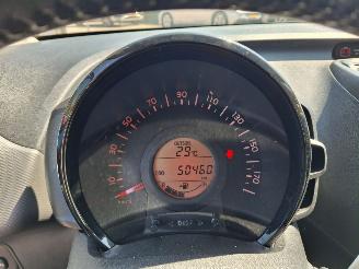 Citroën C1 1.0 vti milenium  cross uitvoering  navi picture 8