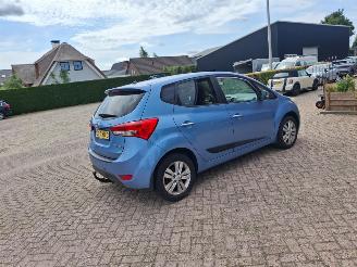 Hyundai Ix20 1.6i  125pk  automaat   clima picture 2