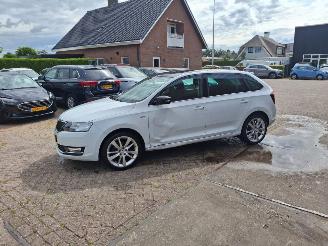 Skoda Rapid 1.0 tsi  70kw  pano   clima picture 4