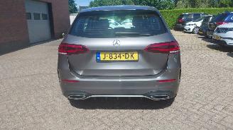 Mercedes B-klasse 180 amg   automaat   136pk navi picture 5