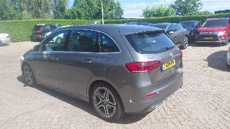 Mercedes B-klasse 180 amg   automaat   136pk navi picture 2
