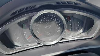 Volvo V-40 1.5  122pk automaat navi picture 3