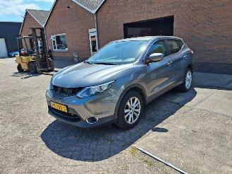Voiture accidenté Nissan Qashqai 1.2i connecta automaat     navi 2017/2