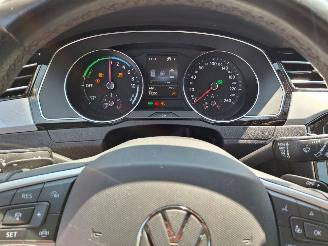 Volkswagen Passat 1.4 tsi phev  156pk navi picture 6