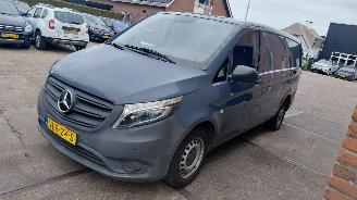 Unfall Kfz Van Mercedes Vito 110 cdi  lang  airco 2021/10