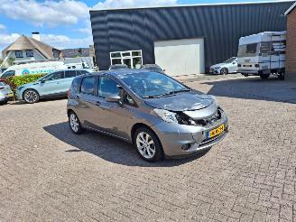 Coche accidentado Nissan Note 1.2 98pk automaat  navi clima 2015/10