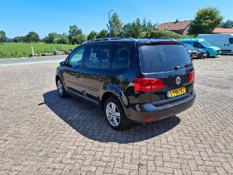 Unfallwagen Volkswagen Touran 1.4 tsi  140pk  automaat   7 persoons  pano 2012/7