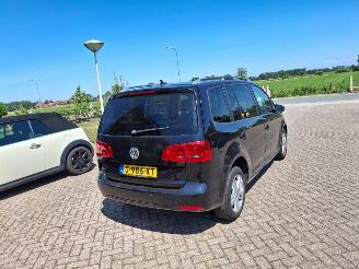 Coche accidentado Volkswagen Touran 1.4 tsi  140pk  automaat   7 persoons 2012/7
