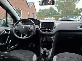 Peugeot 208 1.2 vti  82pk   airco navi picture 8