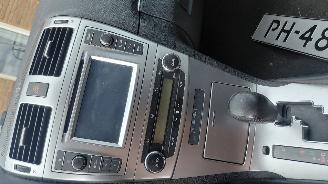 Toyota Avensis 1.8 vtti  automaat  navi picture 7