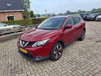 Unfallwagen Nissan Qashqai 1.2i automaat   navi clima 2016/9