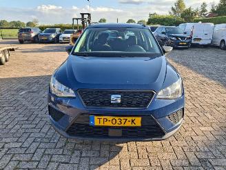 Seat Arona 1.0i tsi  70kw    airco 5drs picture 3