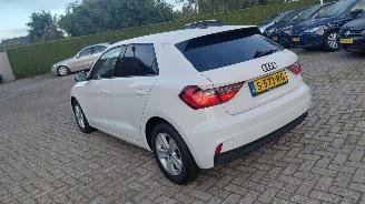 Auto incidentate Audi A1 1.0i 5drs   95pk navi   airco 2023/3