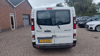 Renault Trafic 2.0 dci 150pk automaat navi picture 3