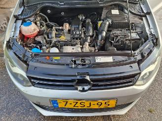 uszkodzony samochody osobowe Volkswagen Polo 1.2 tsi  66kw edition   navi airco 2013/7