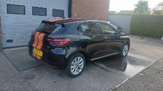 Auto incidentate Renault Clio 0.9 tce  tce navi 5drs 74kw clima 2021/11