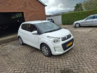 Citroën C1 1.0 vti  72pk  5drs airco picture 2