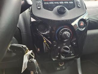 Citroën C1 1.0 vti  72pk  5drs airco picture 8