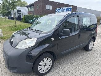 Schadeauto Citroën Nemo NEMO 1.4i  GEEL KENTEKEN BELGIES AUTO RIJDBAAR! 3150 EURO 2012/3